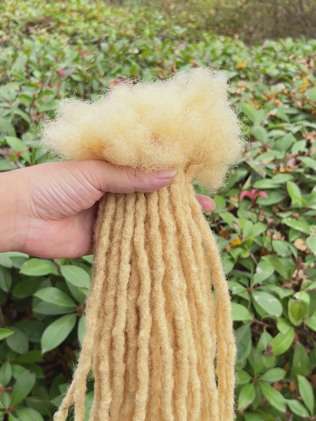 613 Blonde Coil Tips Anwi Textured Loc Extensions video